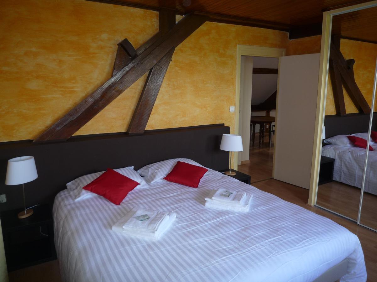 La Maison Des Bonheurs Bed and Breakfast Rillieux-la-Pape Exterior foto