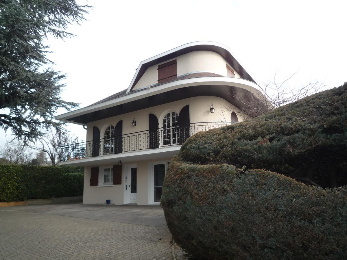 La Maison Des Bonheurs Bed and Breakfast Rillieux-la-Pape Exterior foto